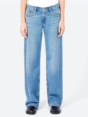 NWT Levi’s Low Loose Jeans